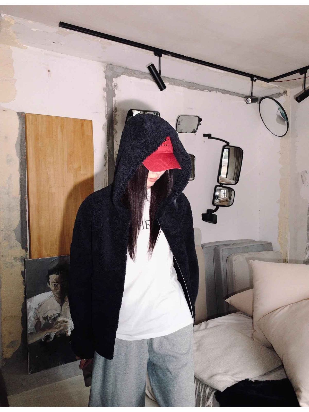 Chaqueta con capucha de piel de oveja merina para mujer “Bad Boy” de Fireladyfur