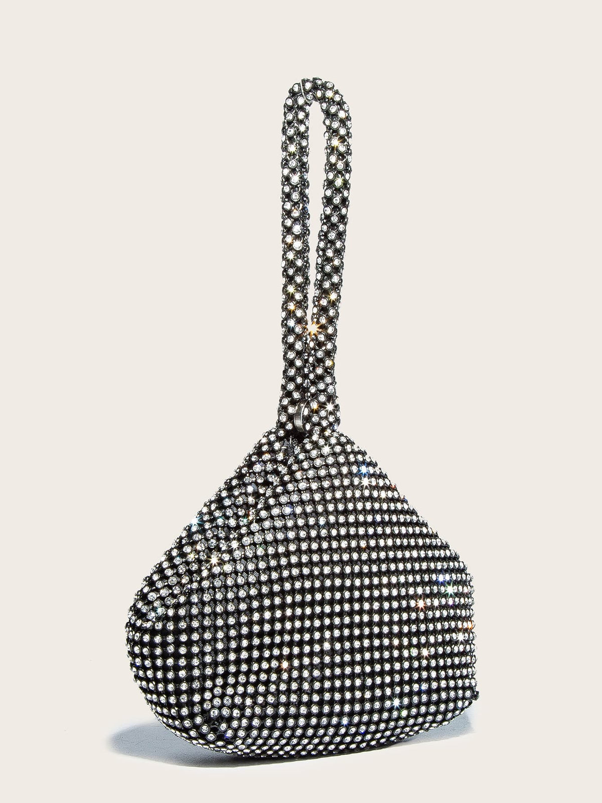Un bolso fascinante y glamuroso