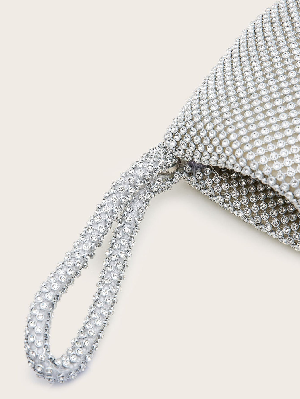 Un bolso fascinante y glamuroso