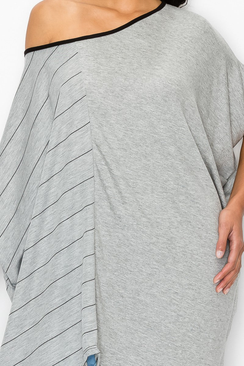 Oversized top w paski z kontrastowym wykończeniem - szary