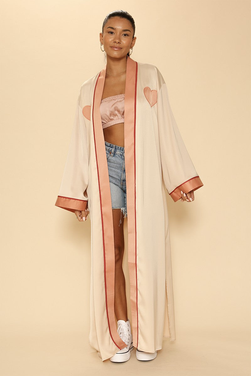 Hjärtmönstrad kimono