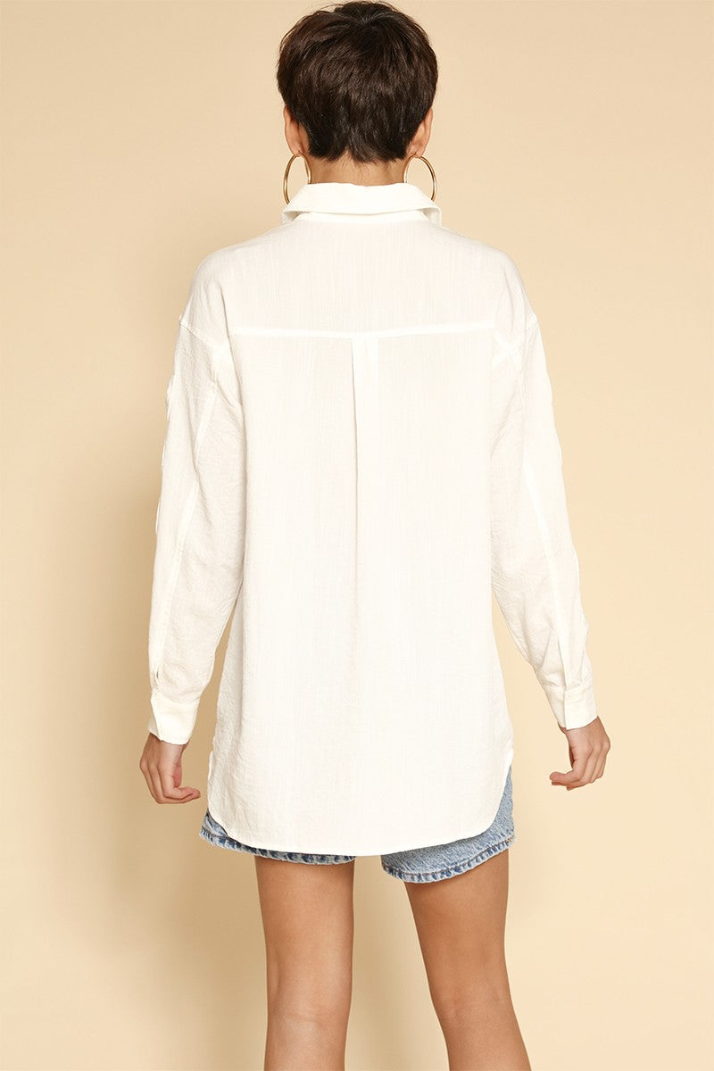 Camisa abotonada con mangas con lazo