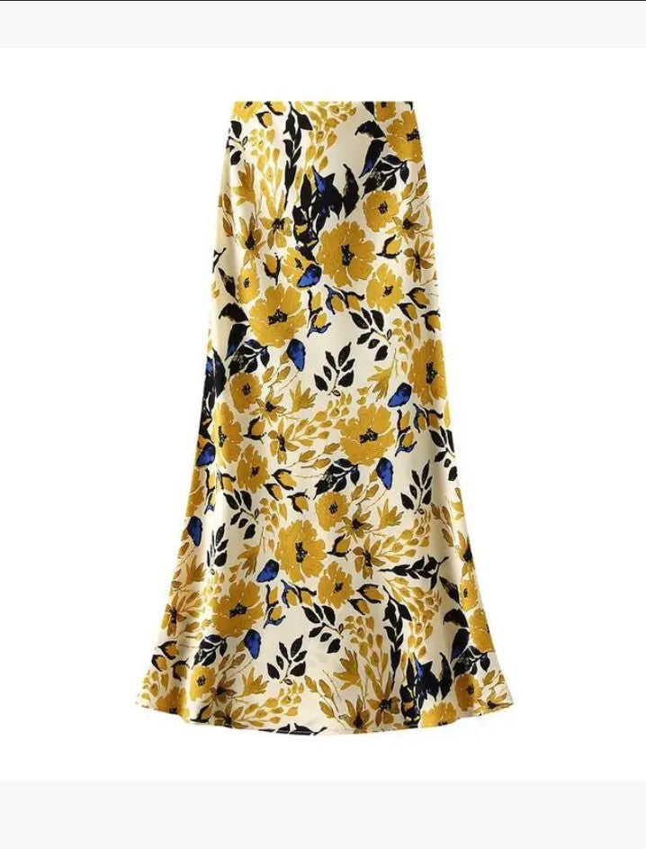 Falda de satén con estampado floral
