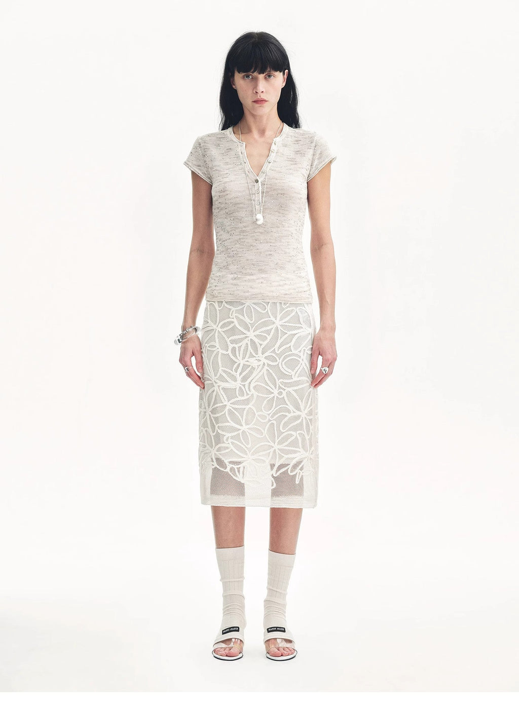 Cotton and Linen Blend Sequined Henley Neck Short Sleeve T-Shirt"Minimalist Light Gap"