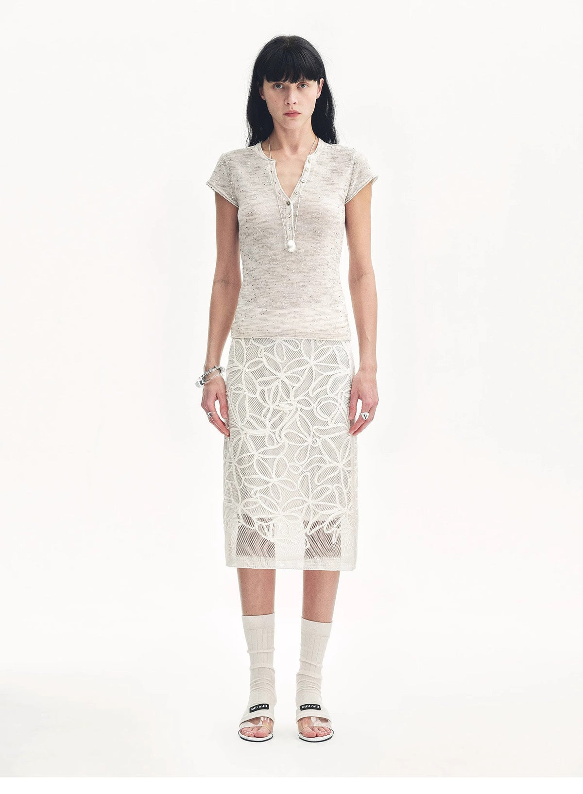 Cotton and Linen Blend Sequined Henley Neck Short Sleeve T-Shirt"Minimalist Light Gap"