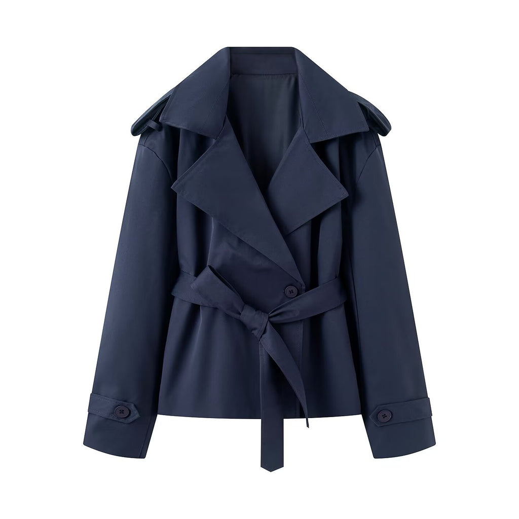 Double breasted jacket with waistband and suit collar