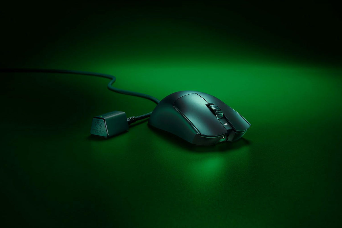 Razer Viper V3 HyperSpeed - Kabellose Esports Gaming-Maus - Focus Pro 30K DPI Sensor - bis zu 280 Std. Akku, Mechanische Maus-Switches 2th Generation - kabellose Abtastrate 4000Hz- PC/Mac | Schwarz