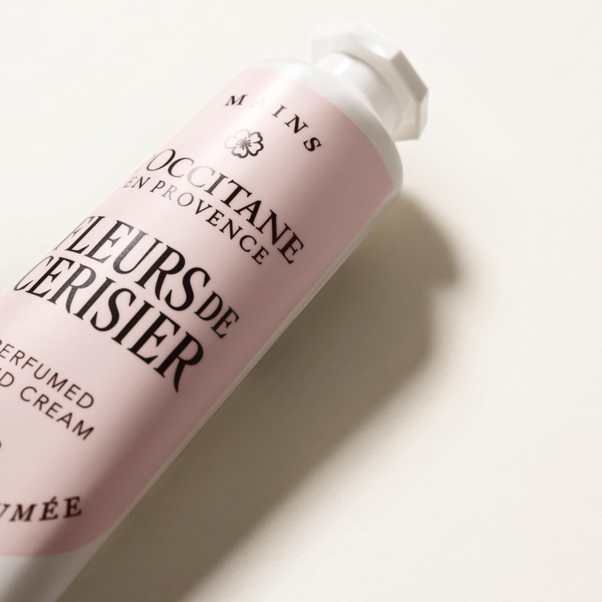 L'OCCITANE - Handcreme - Leichte Textur und zarter Duft - Made in France
