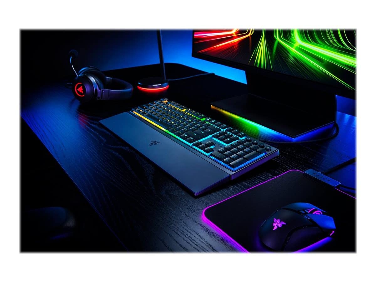 Razer Ornata V3 X - Flache Membran-Tastatur mit Chroma RGB (Lautlose Membran-Switches, Ergonomische Handballenauflage, Tastenkappen Anti-UV-Beschichtung) QWERTZ DE-Layout | Schwarz