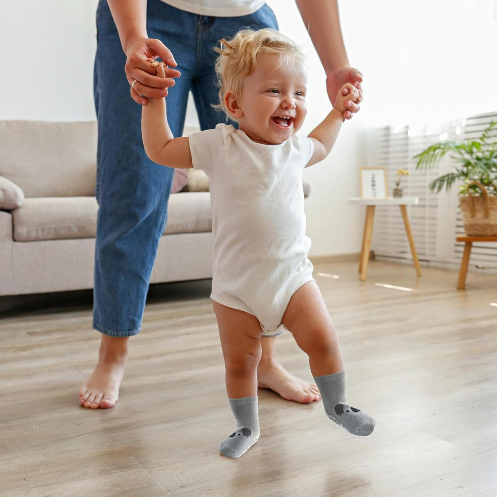 SockWaddles Chaussettes de bébé, 5 paires de chaussettes antidérapantes ABS respirantes pour enfants, chaussettes de bébé en coton, garçons et filles avec des animaux et des licornes