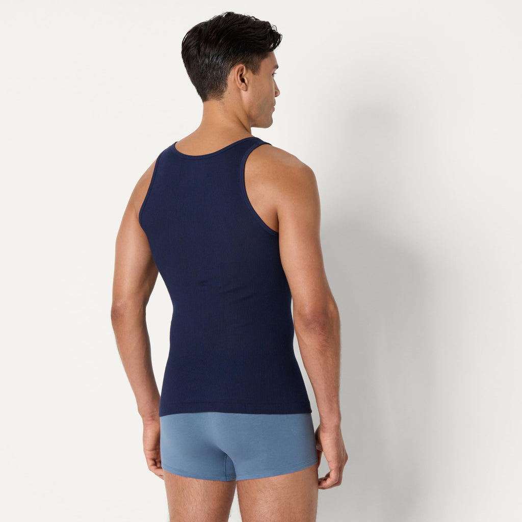 Amazon Essentials Men's Lightweight Breathable Cotton Slim Fit Tank Undershirts, Pack of 6