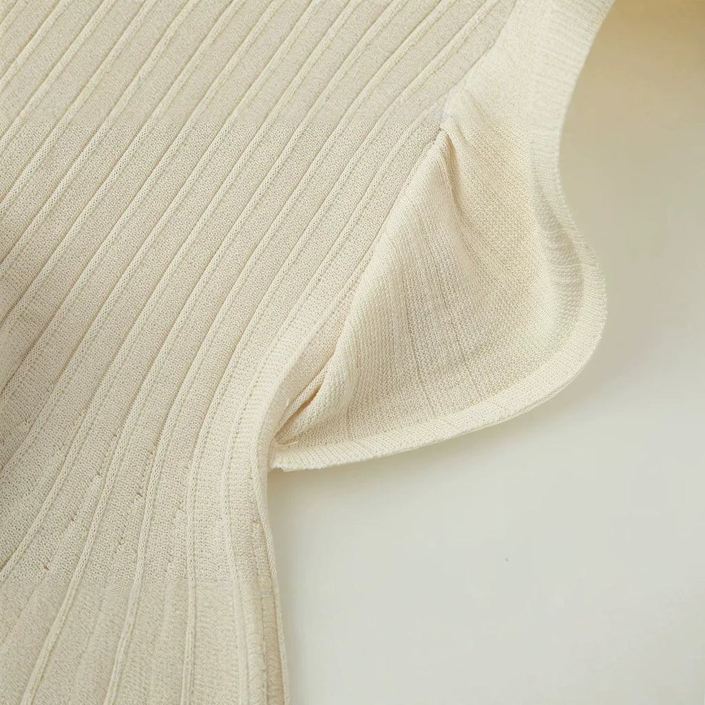 Casual wave edge decoration round neck knitted sweater top for women
