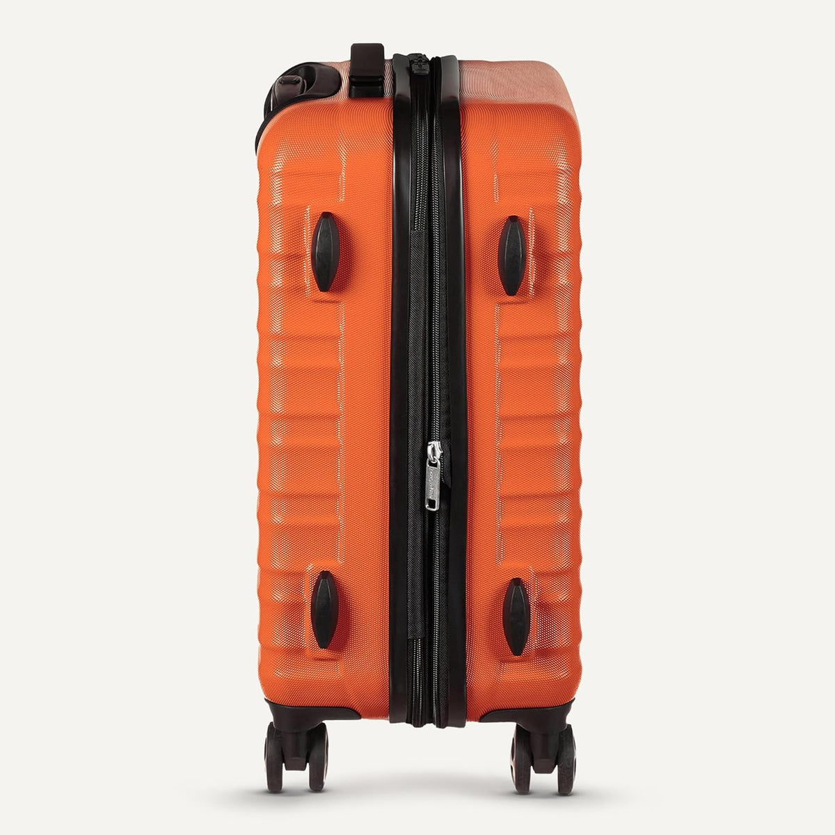 Amazon Basics 21" Hardside Carry-On Luggage with Spinner Wheels, Expandable for Up to 25% More Space, Scratch-Resistant Hard Shell, Telescoping Handle, Black