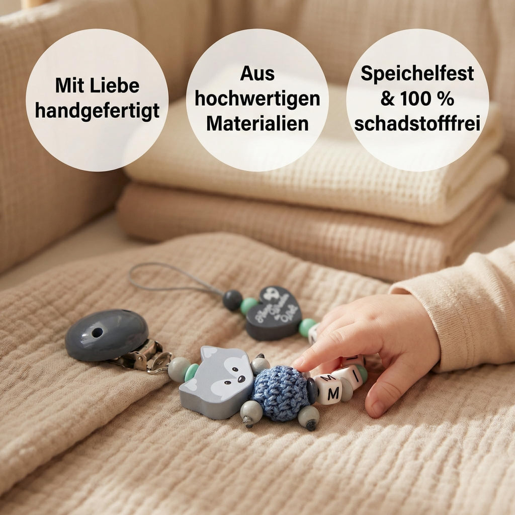 Schnullerband mit Namen für Mädchen & Jungen personalisierte Baby Geschenke (REH Herzchen)