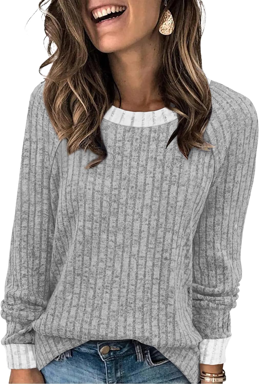 WIHOLL Langarmshirts für Damen Leichte Pullover Herbstoutfits 2026 Color-Block Winterkleidung Schick Lässig Weich