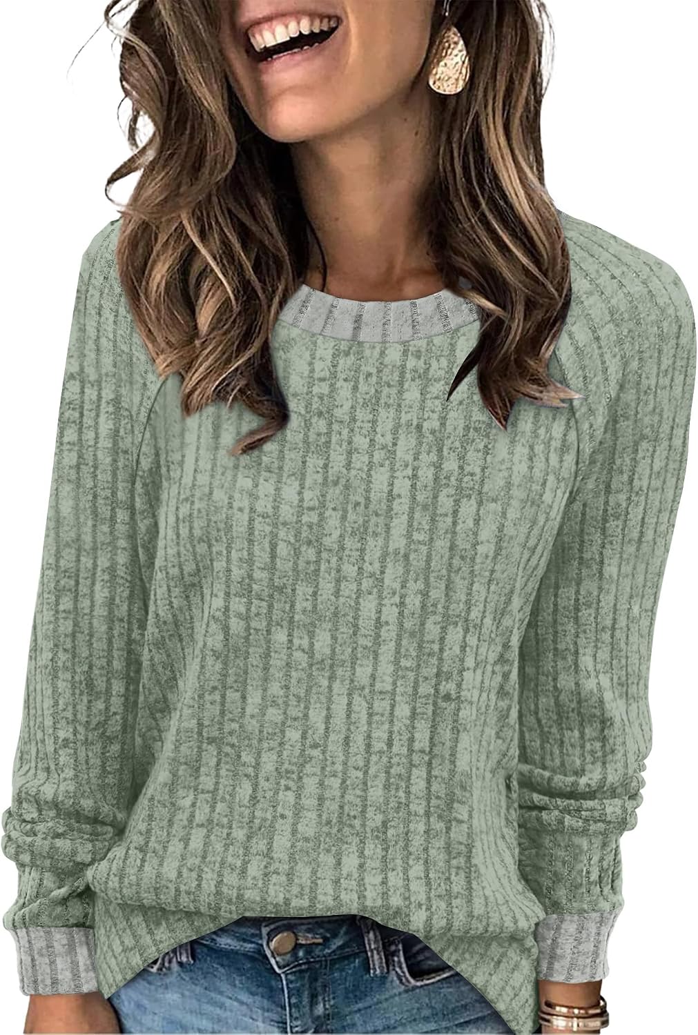 WIHOLL Langarmshirts für Damen Leichte Pullover Herbstoutfits 2026 Color-Block Winterkleidung Schick Lässig Weich