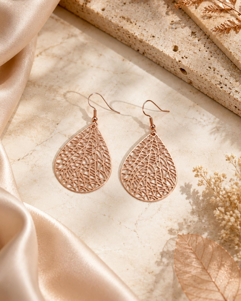 14K Gold vergoldet Blattgold Ohrringe für Frauen, Silber Ohrringe Hängend Damen mit Anhänger Tropfenform, Wassertropfen Schmuck für Geschenk