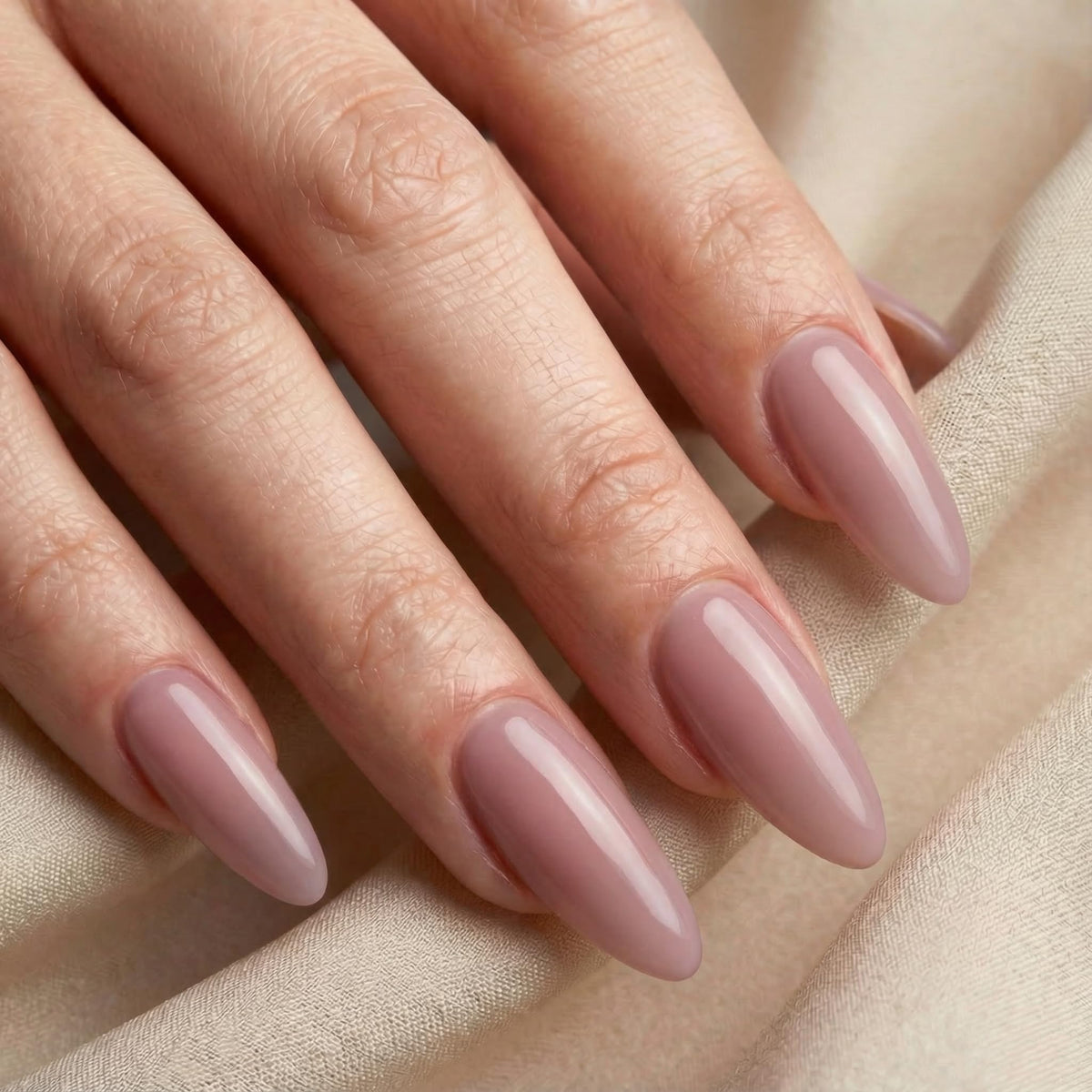 No File Aufbaugel Gelnägel ALMOND NUDE 15ml UV Gel selbstglättend o. Feilen
