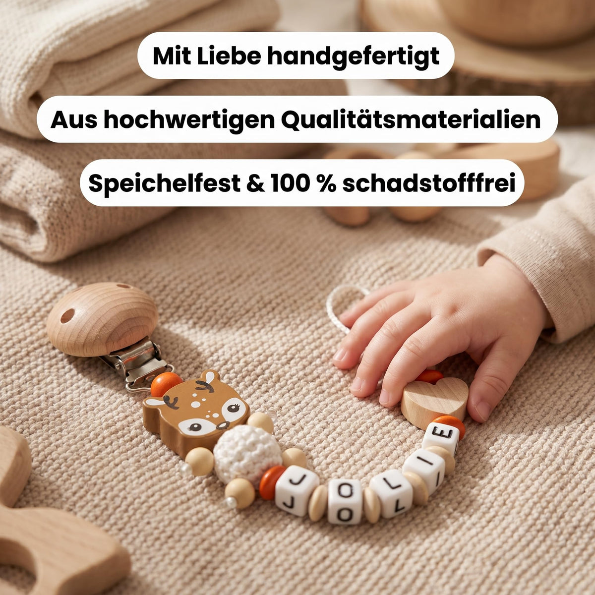 Schnullerband mit Namen für Mädchen & Jungen personalisierte Baby Geschenke (REH Herzchen)