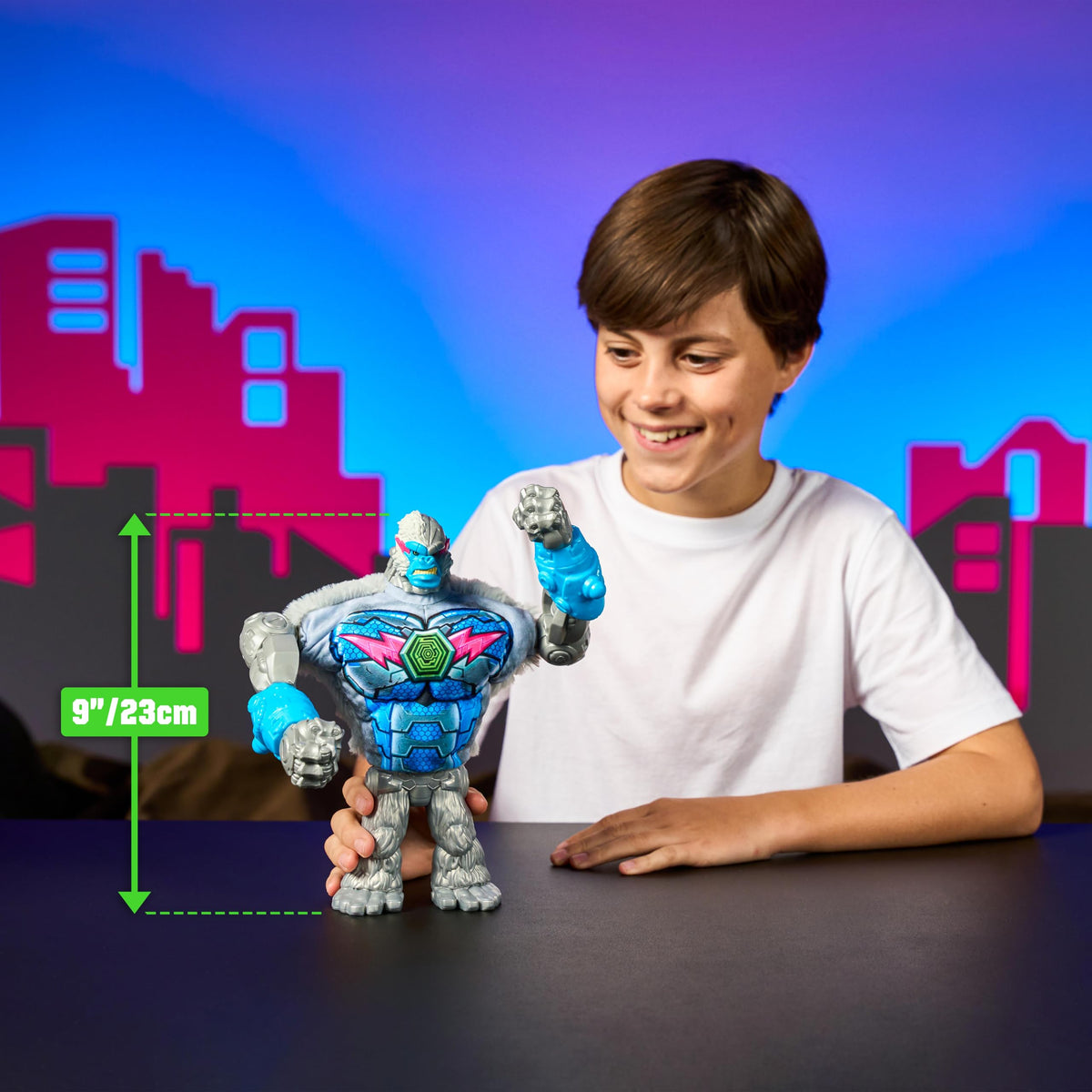 MRBEAST LAB MEGA-TECH Mutator Panthar, Action Figures