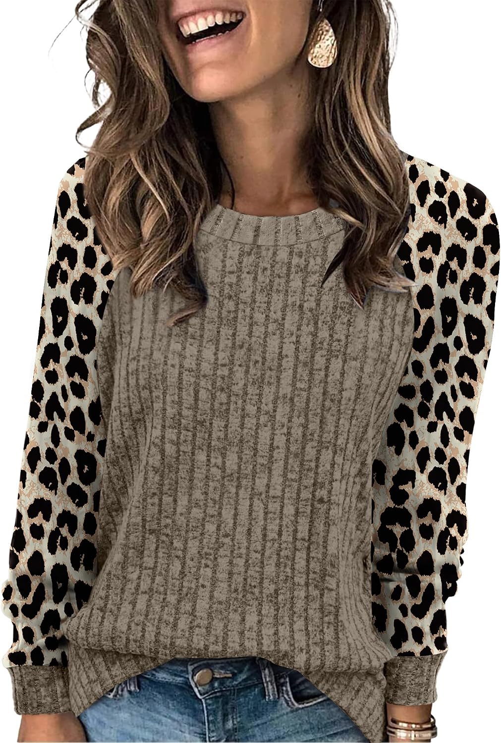 WIHOLL Langarmshirts für Damen Leichte Pullover Herbstoutfits 2026 Color-Block Winterkleidung Schick Lässig Weich