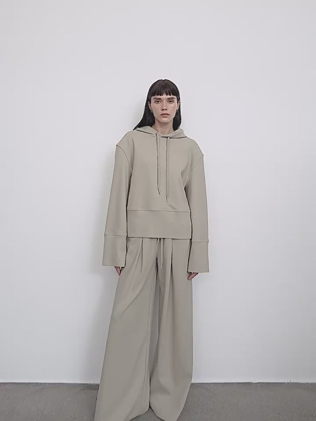 "Time Travel" Short Hooded Sweatshirt for Women, Sports Style Set, Autumn and Winter Casual Sweatpants With Straight-Leg