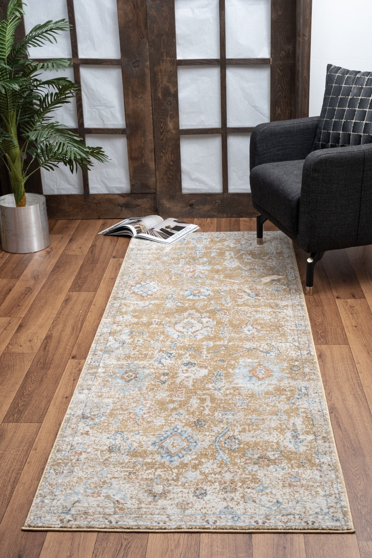 Alfombra Noble GC_GEN7008 Gold de 2 pies 7 pulgadas x 7 pies 3 pulgadas