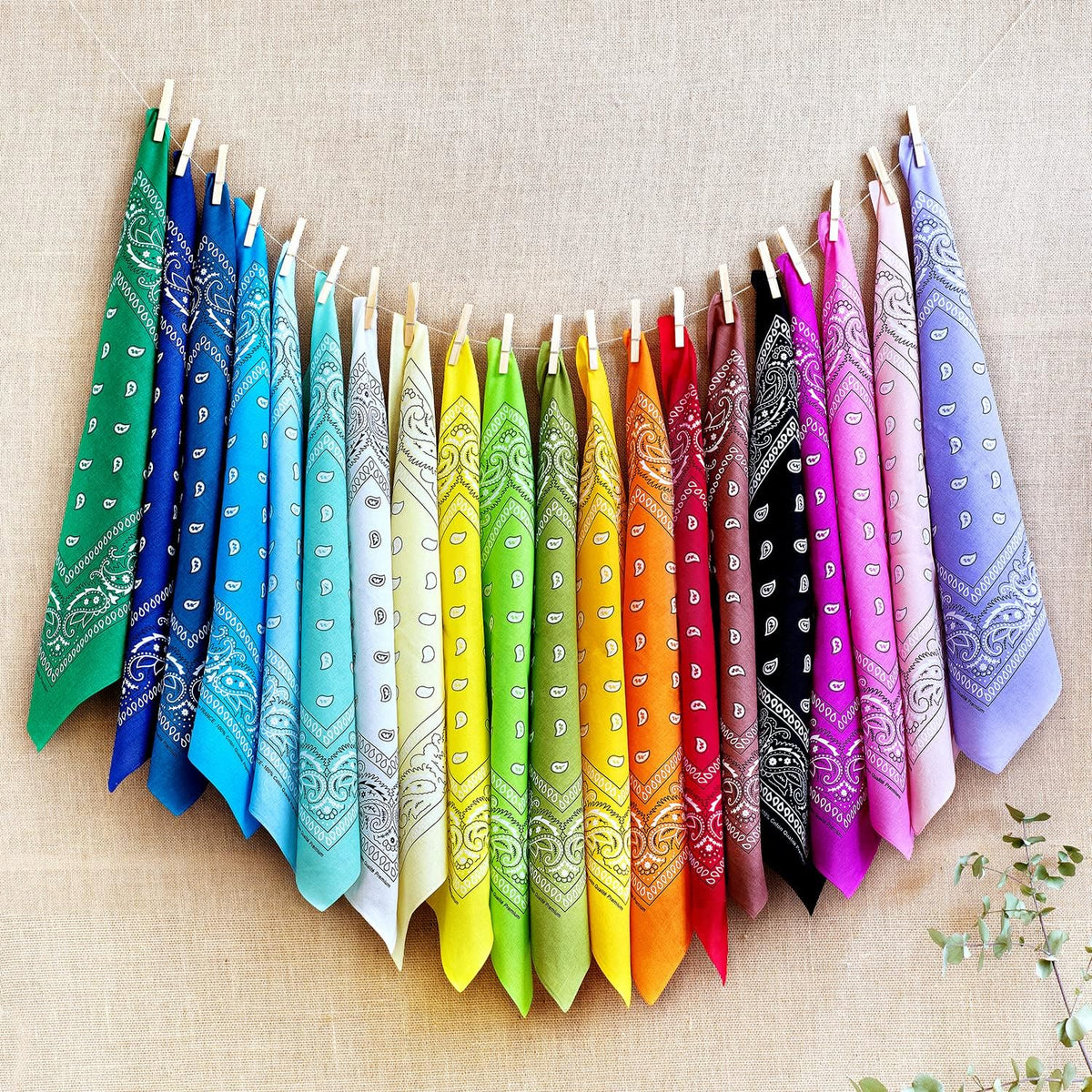 Bandana 100% Coton Qualité Premium - Epaisseur Supérieure - 20 Couleurs Exclusives - Motif Paisley