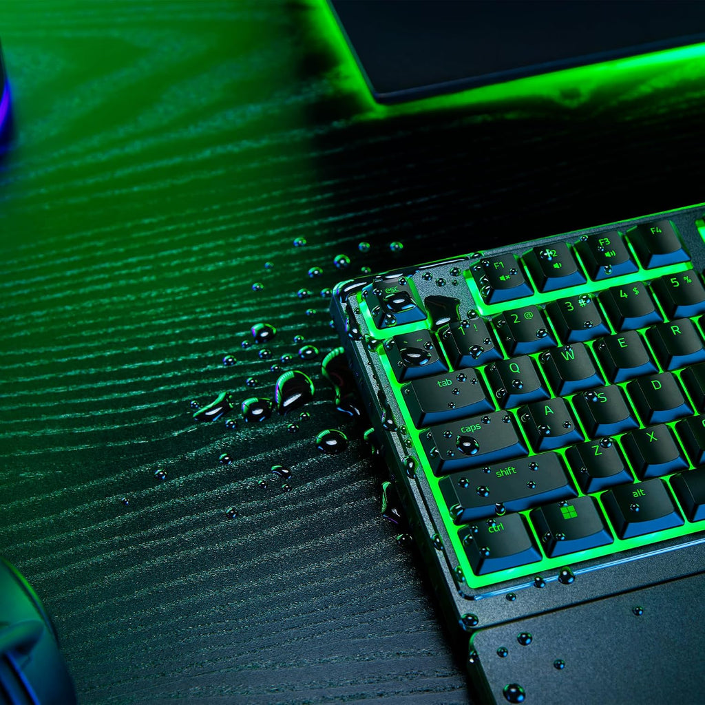 Razer Ornata V3 X - Flache Membran-Tastatur mit Chroma RGB (Lautlose Membran-Switches, Ergonomische Handballenauflage, Tastenkappen Anti-UV-Beschichtung) QWERTZ DE-Layout | Schwarz