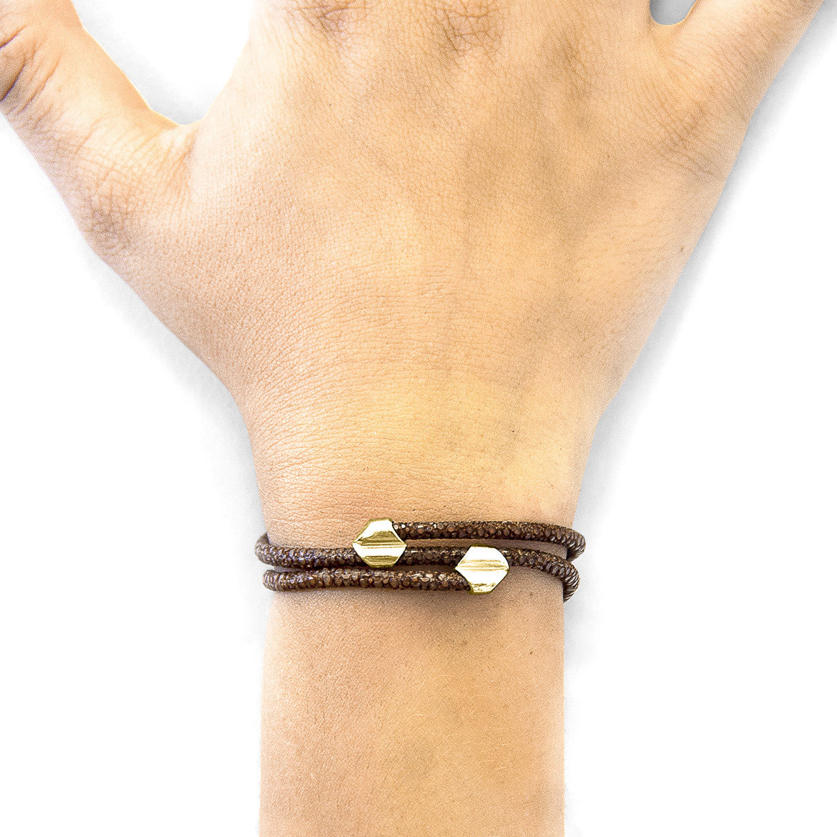 Armband i 9 karat guld och rockaskinn, Mocha Brown Conway
