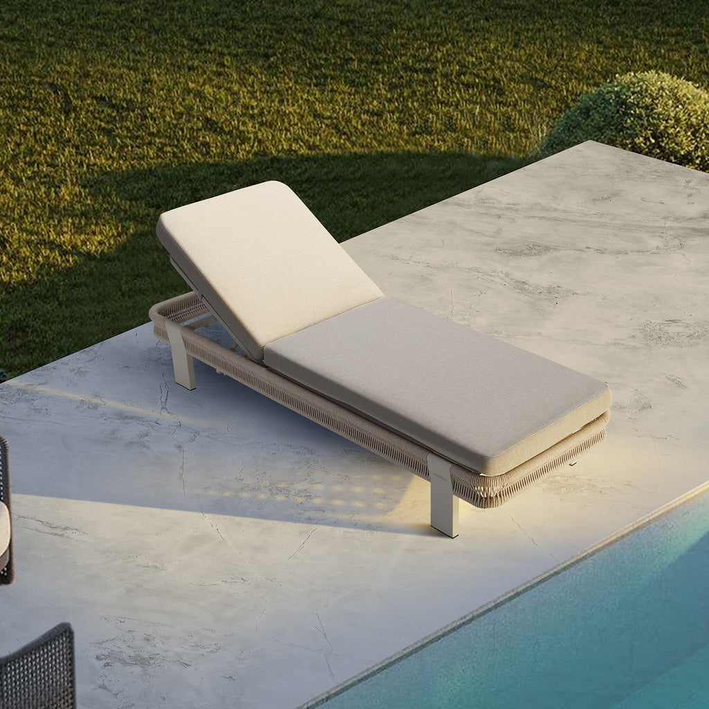 Tumbona de patio Borromeo con cojín beige