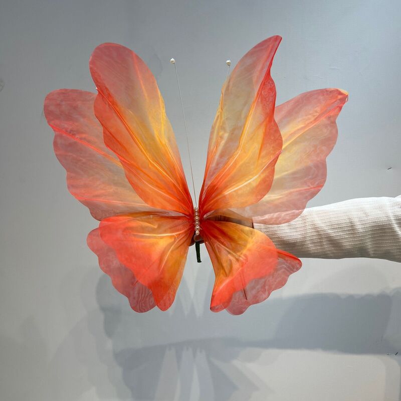 Grand papillon en satin – Décoration artificielle suspendue au plafond pour mariages, scènes, fêtes et centres de table événementiels