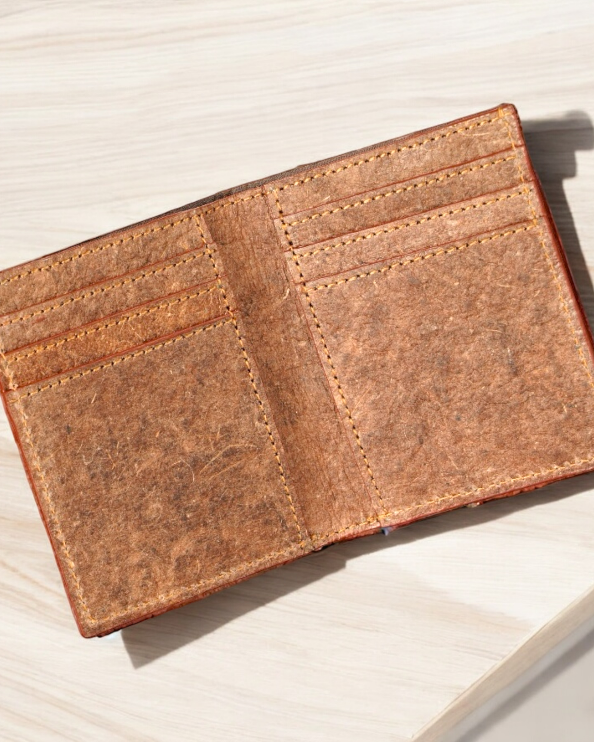 RFID Compact Card Wallet | Coconut Leather