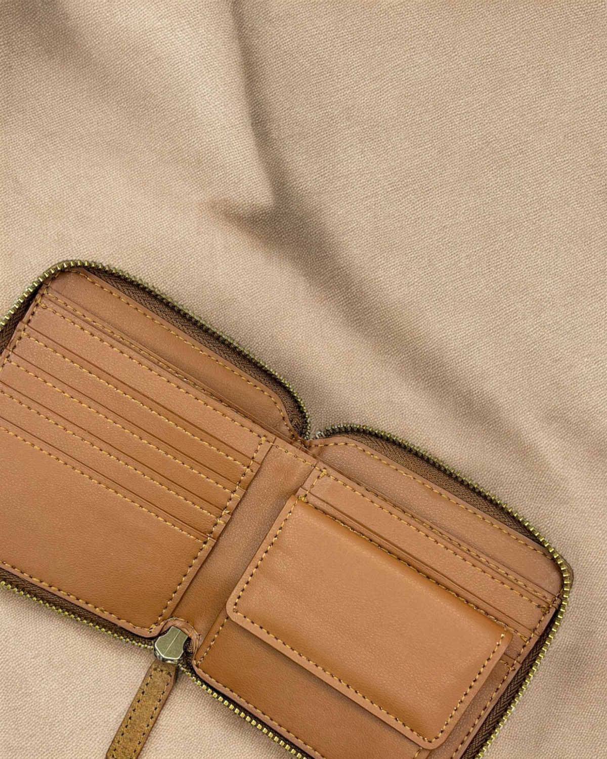 Kochi Small Zip Wallet | Coconut Leather-2