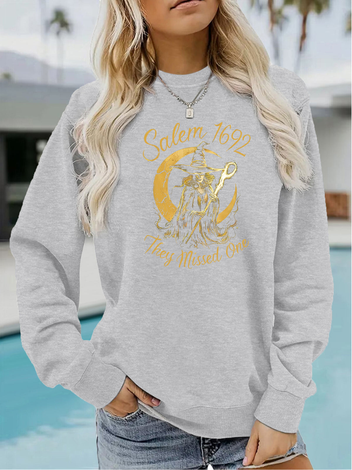 Sudadera de felpa con capucha y cuello redondo estampada