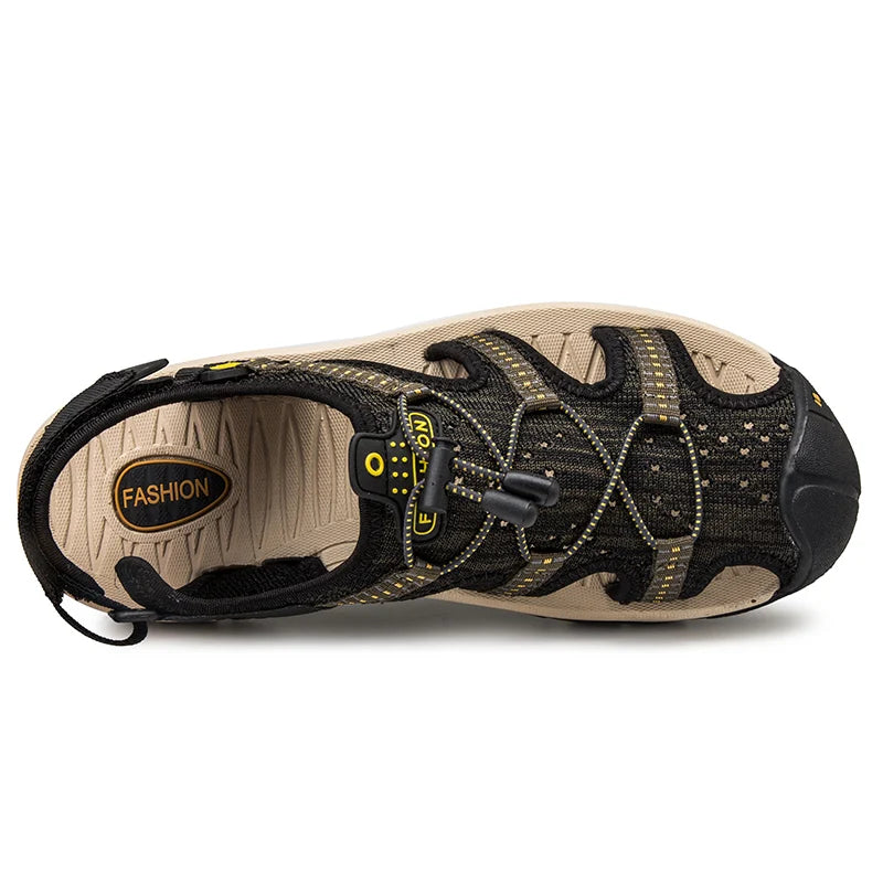 Helt nya sommarsandaler för män, modedesign, ventilerande mesh, fritidsskor för stranden, mjuka innersulor, utomhussandaler, stora storlekar 38-48