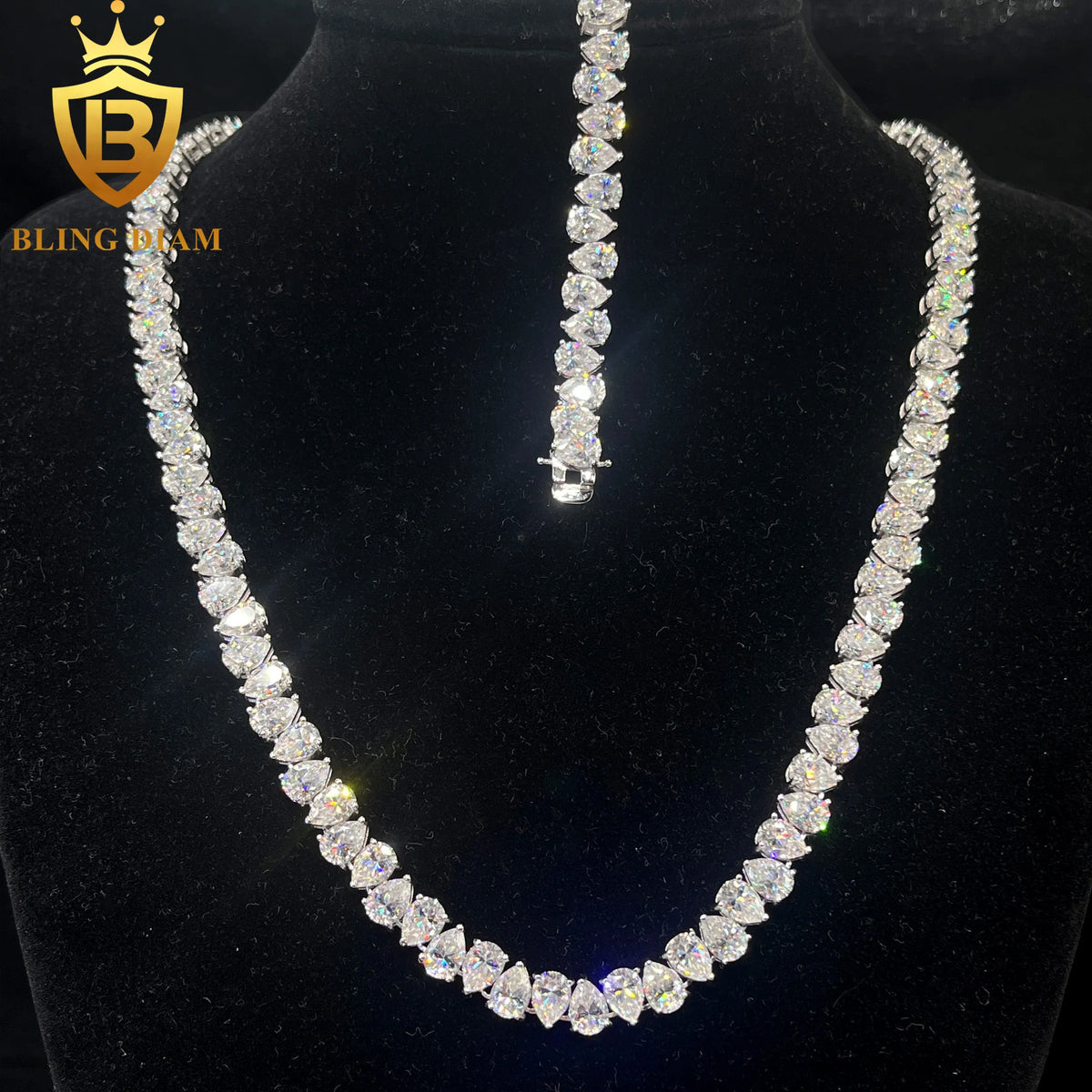 Juego de collar y pulsera de cadena de tenis Starsgem con moissanita corte pera de 5 mm
