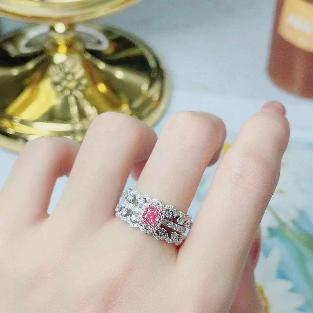 Pierścionek z certyfikowanym diamentem SGARIT, 18-karatowe złoto, diament naturalny o szlifie cushion, barwa jasny różowobrązowy, czystość SI1, 0,51 CT, zestaw pierścionków modułowych