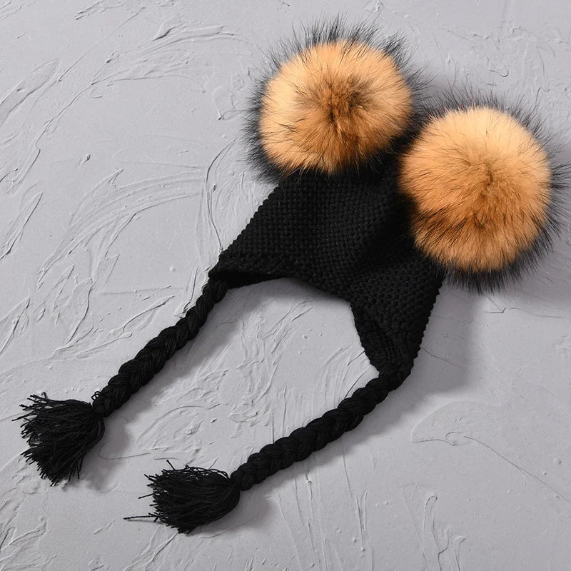 Gorro de punto con dos pompones de piel auténtica para bebés y niños, gorro de invierno con orejeras para niña y niño