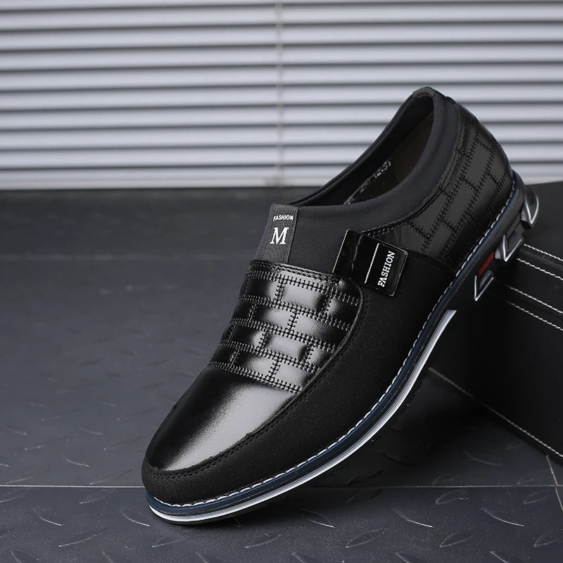 Leather Men Casual Shoes Classical Brand Mens Loafers Moccasins Breathable Slip on Black Driving Shoes Big Size