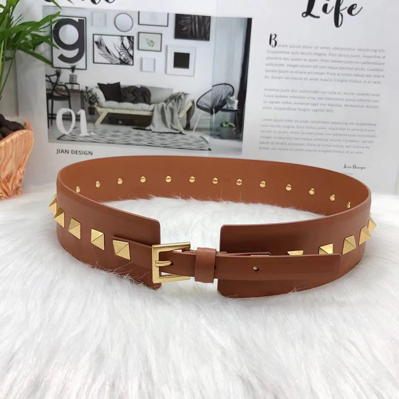 Belt Women's Leather Rivet Decorative Dress Coat Belt Belt Designer Fashion Show Repair Waist Seal Abdominal Belt