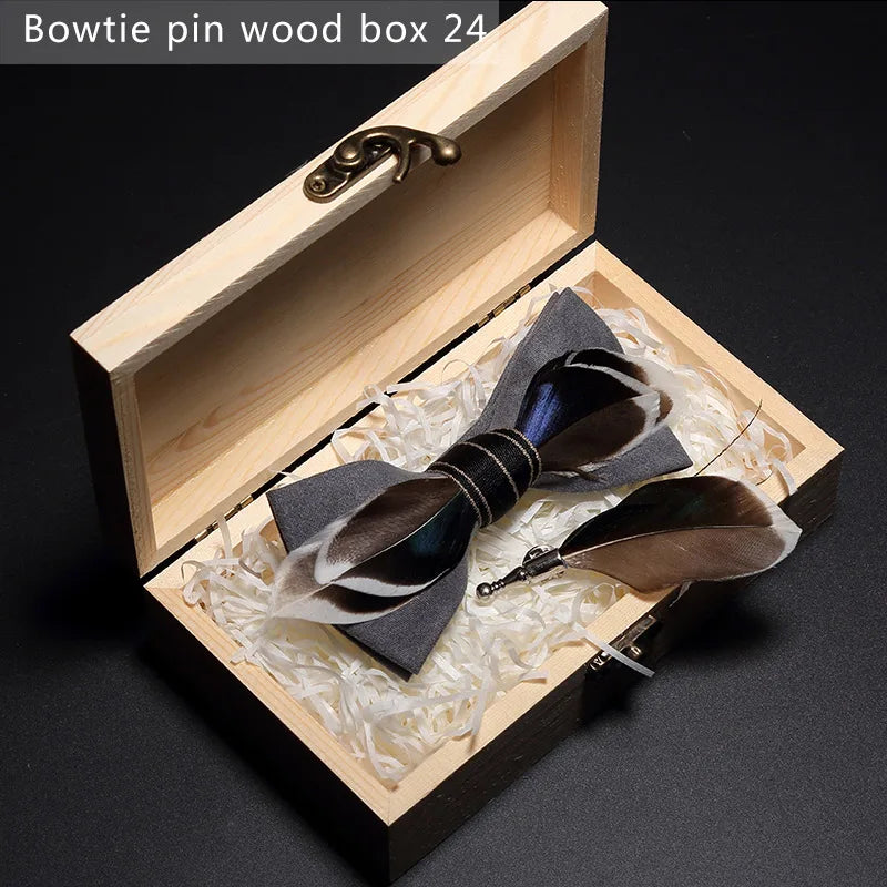 Nuevo set de regalo de pajarita de plumas hecha a mano para hombre, con broche, accesorios de fiesta y boda, regalo para el Día del Padre