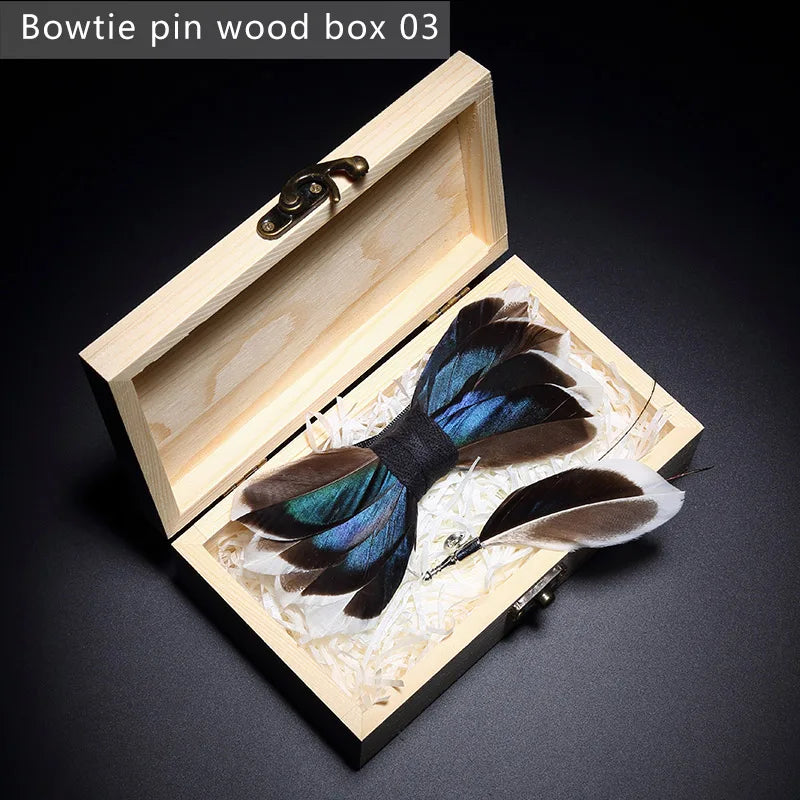 Nuevo set de regalo de pajarita de plumas hecha a mano para hombre, con broche, accesorios de fiesta y boda, regalo para el Día del Padre