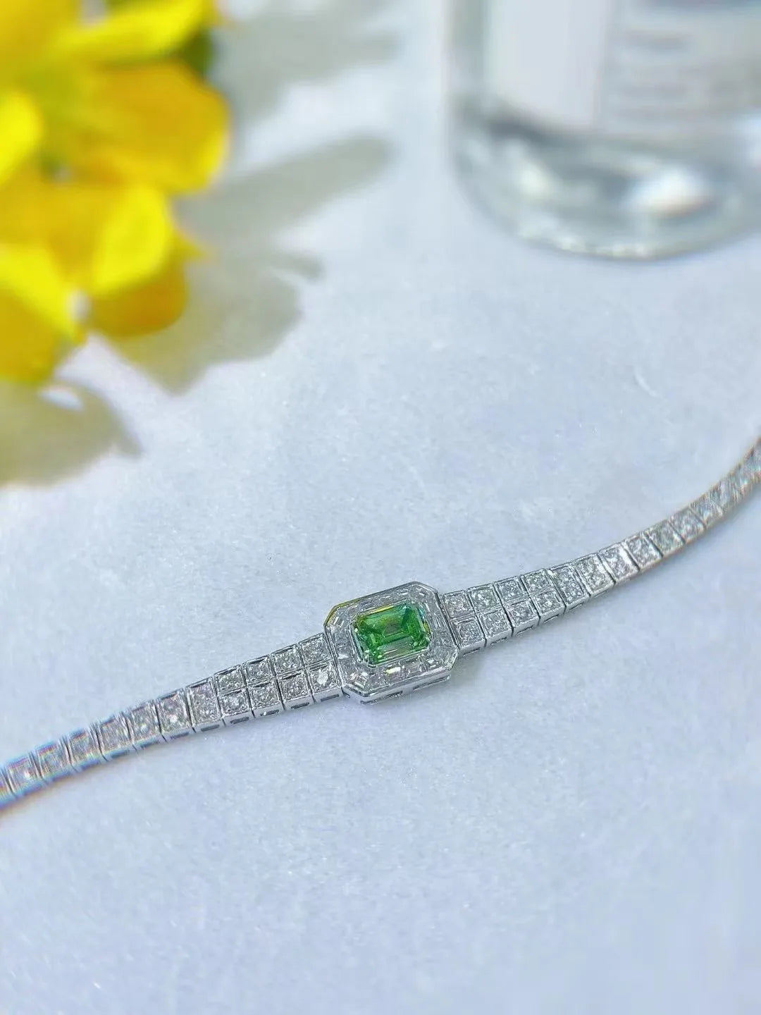 Pulsera de lujo para mujer SGARIT, elegante, de oro de 18k, con diamante natural real de talla esmeralda de 1.53ct, elegante verde, VS