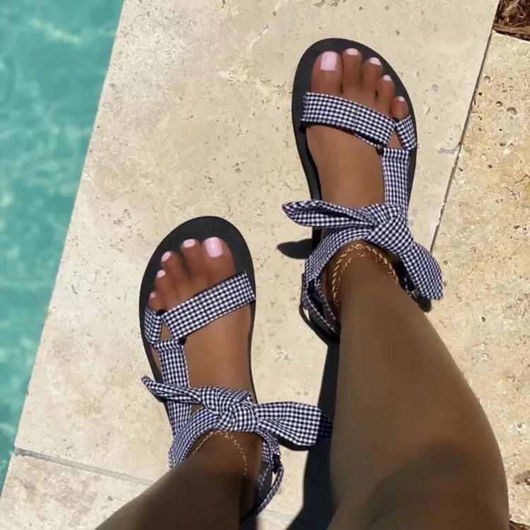 2026 Summer Flat Women's Shoes Foot Beach Sandals Outdoor All-Match Casual Slippers Large Size Women Sandals