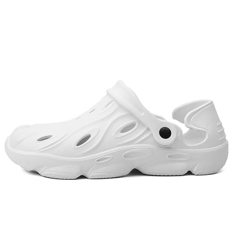 Herrtofflor slip-on med hålmönster, vattenskor, vardagliga trädgårds- och strandskandaler, halkfria och snabbtorkande EVA-hålskor