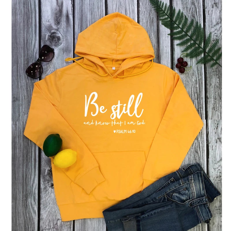 Bluza damska „Be Still and Know That I Am God” (Ps 46:10) – religijna, chrześcijańska, z kapturem, typu pullover, codzienna, z cytatem z Biblii o wierze