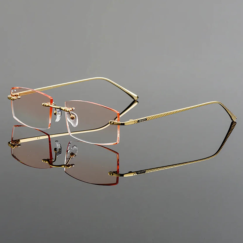 Gmei Optical Rektangulära Glasögonbågar i Gyllene Titanlegering för Herr, Diamantslipade och Kantlösa med Gradient Bruna Plano-linser Q6607