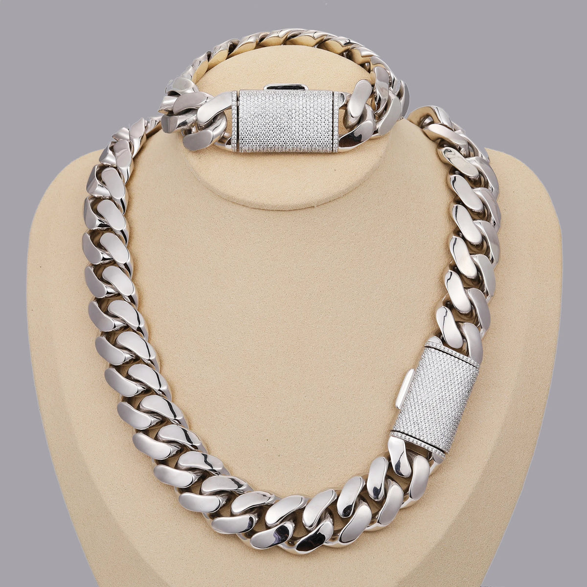 Collar de cadena cubana Miami de lujo estilo hip hop, eslabones de 10mm-22mm de plata de ley 925 maciza con diamantes de moissanita tipo "iced out" y cierre de hebilla