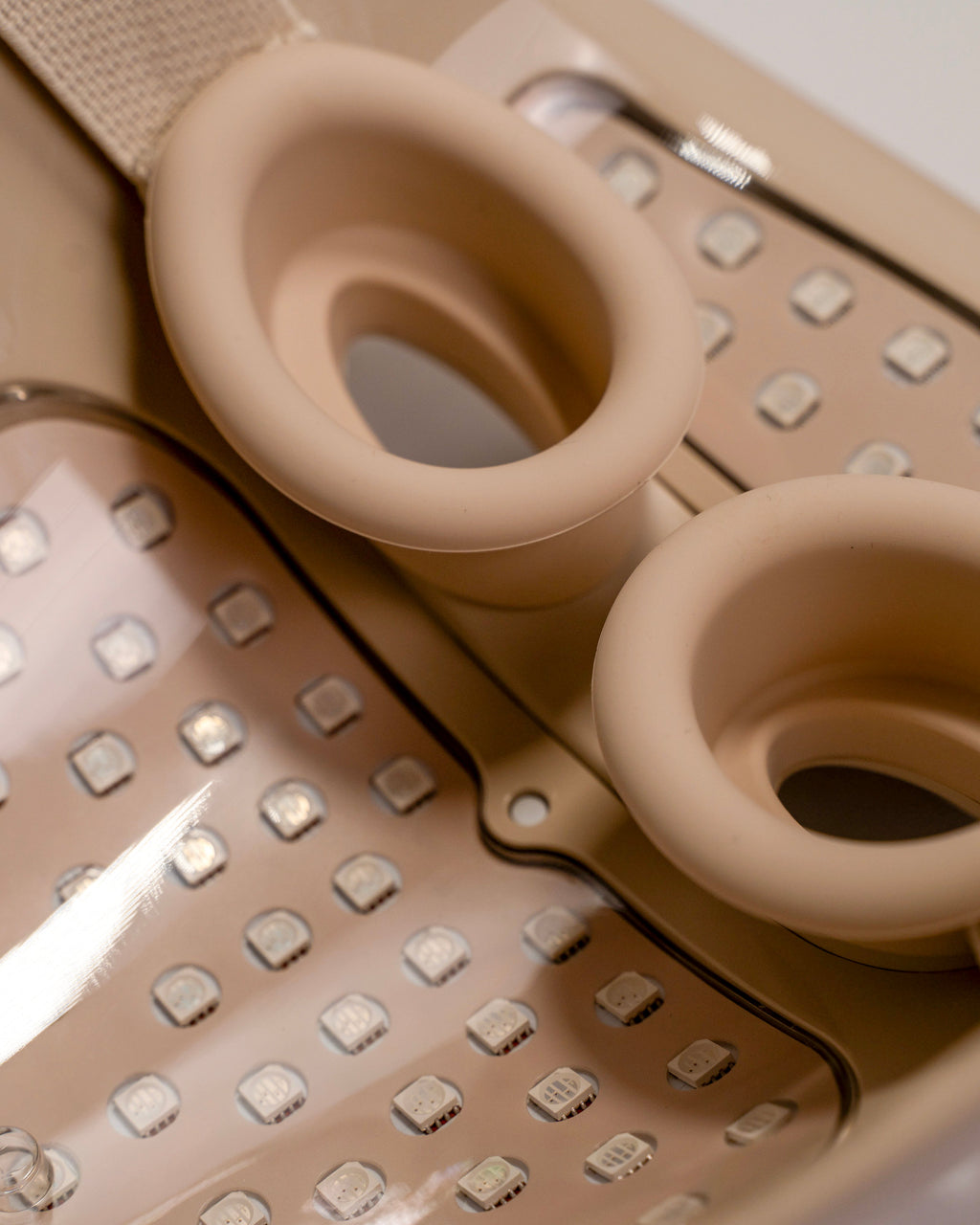 Blyss Helio: Máscara de terapia de fotones LED de grado profesional